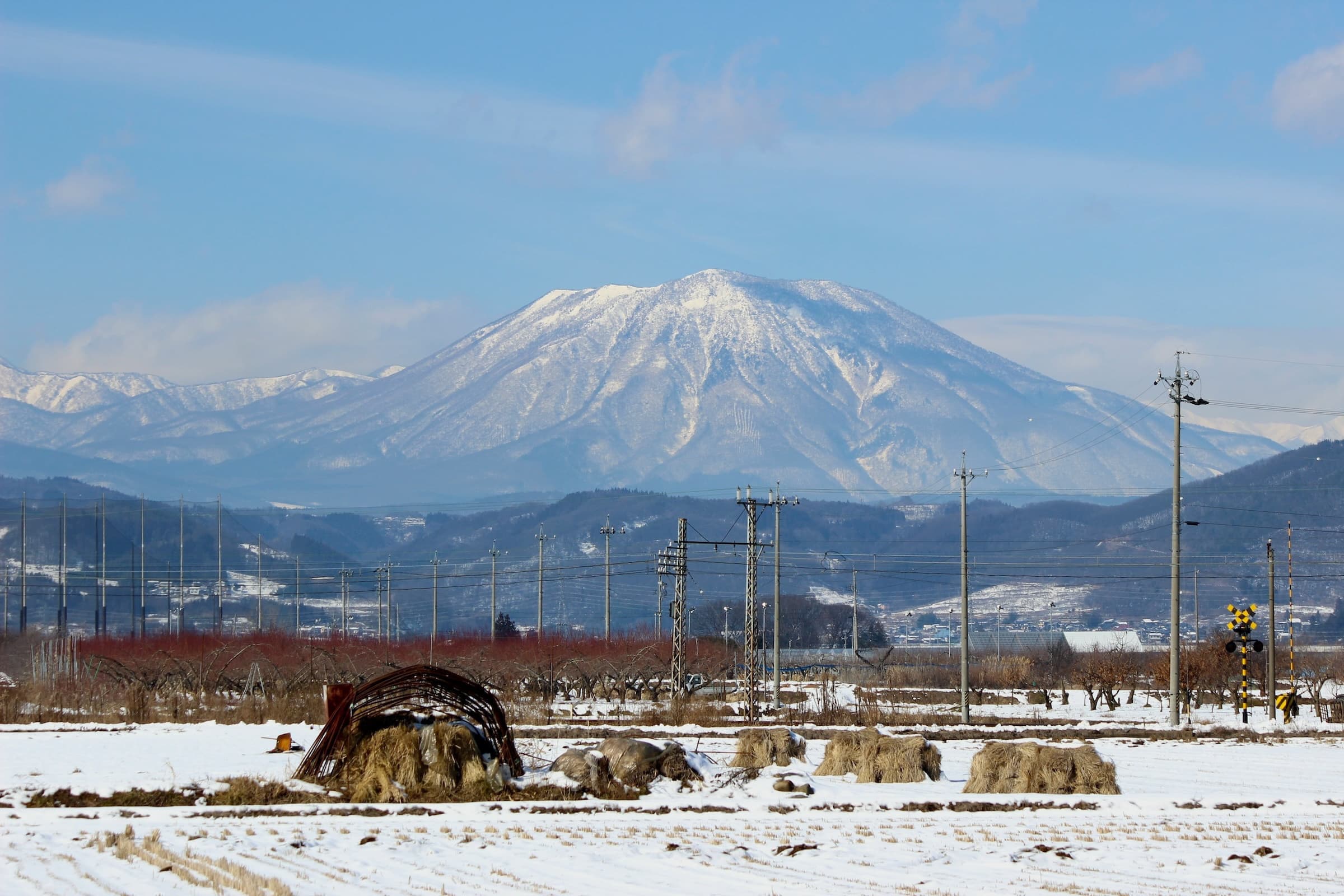 小布施から望む黒姫山